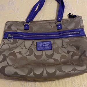 Coach Tan and Purple Women's Tote, looks like it was never used but see strap.